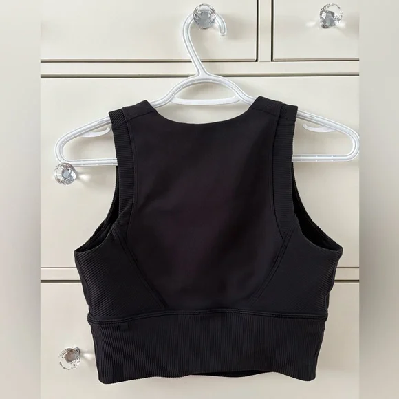 LULULEMON Ribbed Crop Top - Picture 3 of 4